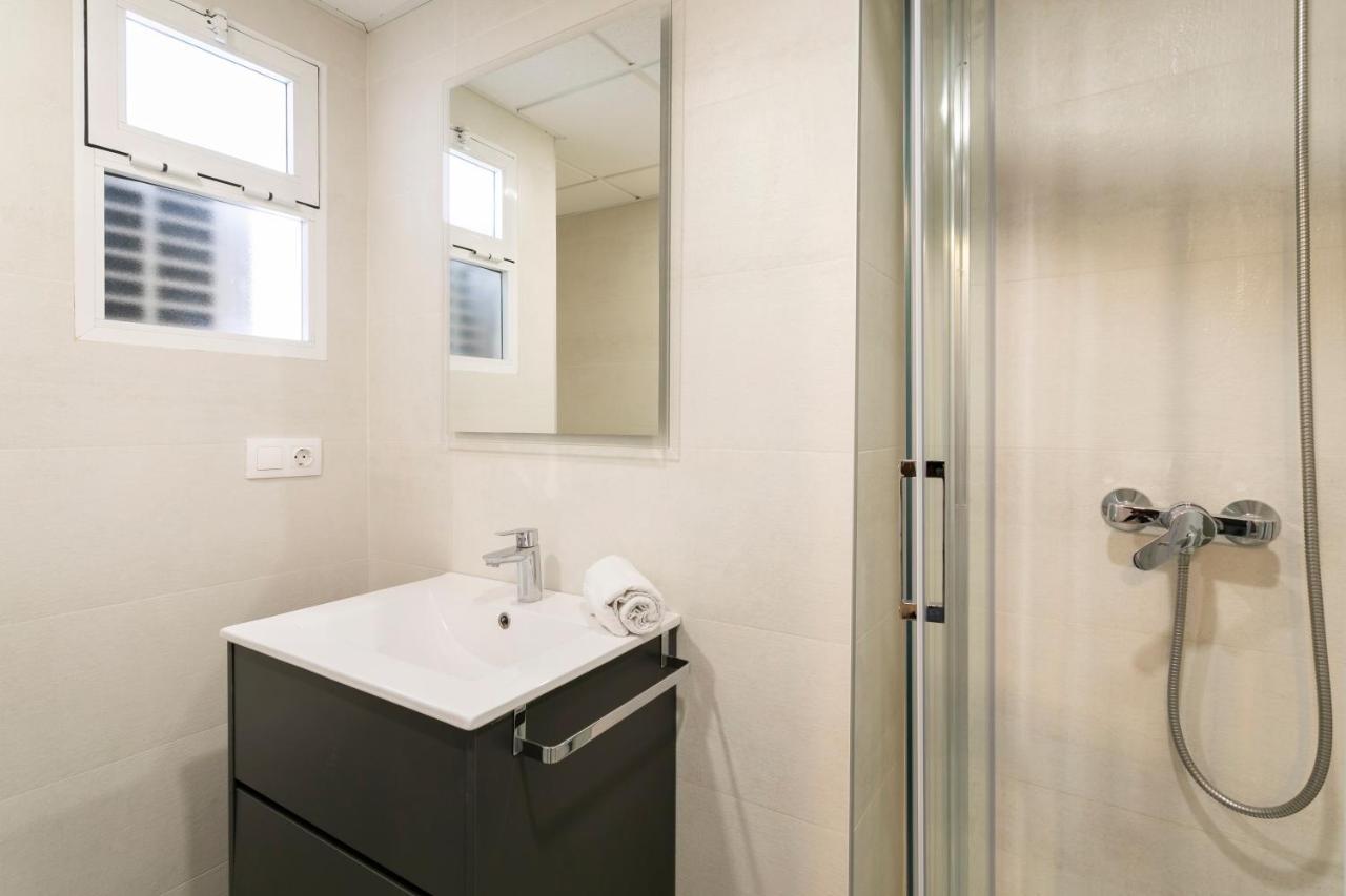 Апартаменти Apartamento Mercado Central Аліканте Екстер'єр фото